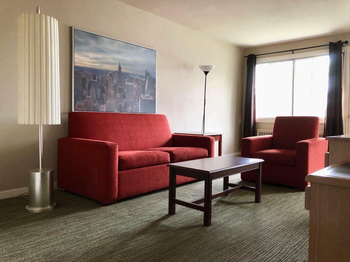 Beausejour Apartments/hotel 3* Dorval